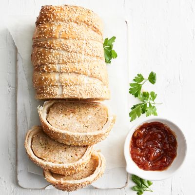 Easy Sausage-roll Picnic Pie