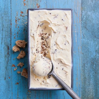 Brown Bread, Raisin & Almond Ice-cream