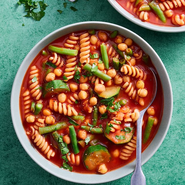Healthier Slow-cooked Minestrone Soup