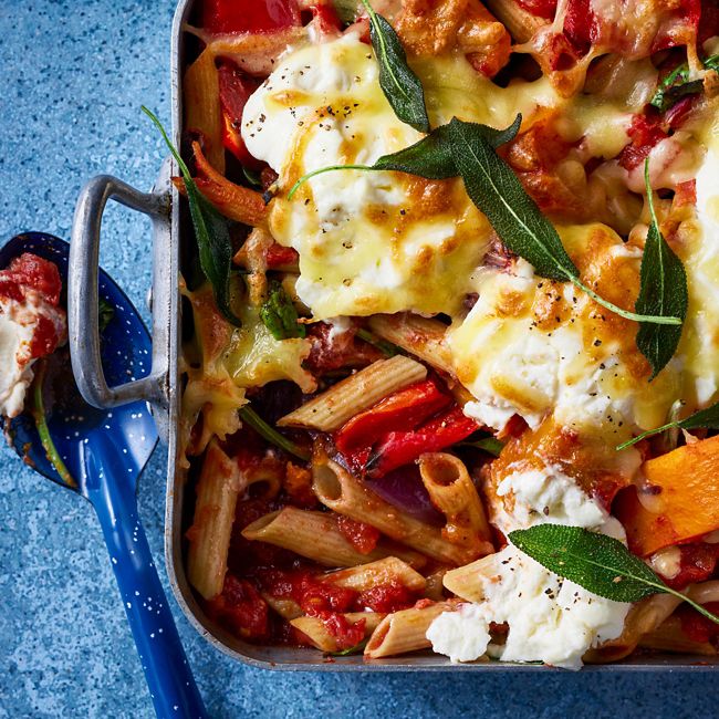Healthier Pumpkin & Ricotta Pasta Bake
