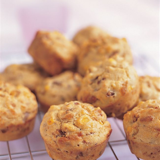 Simple Corn & Bacon Muffins