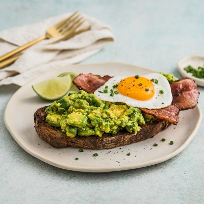Egg & Bacon Smashed Avocado Toast 
