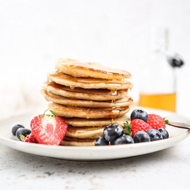 Classic Pancakes with Agave Syrup