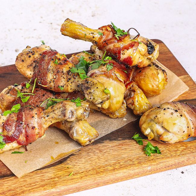 Charruso De Frango Grilled Chicken Drumsticks Wrapped in Bacon