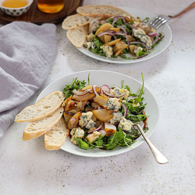 Pear & Blue Cheese Salad