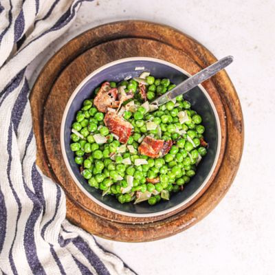 Peas with Bacon, Onions & Cream.