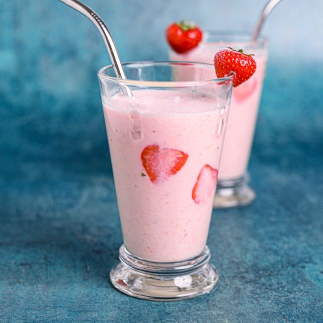 Strawberry & Mango Smoothie