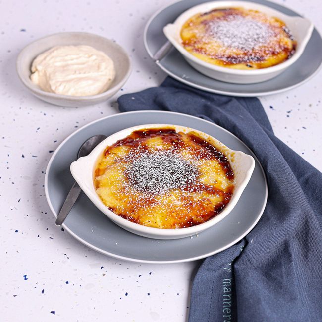 Rhubarb Creme Brulee with Ginger