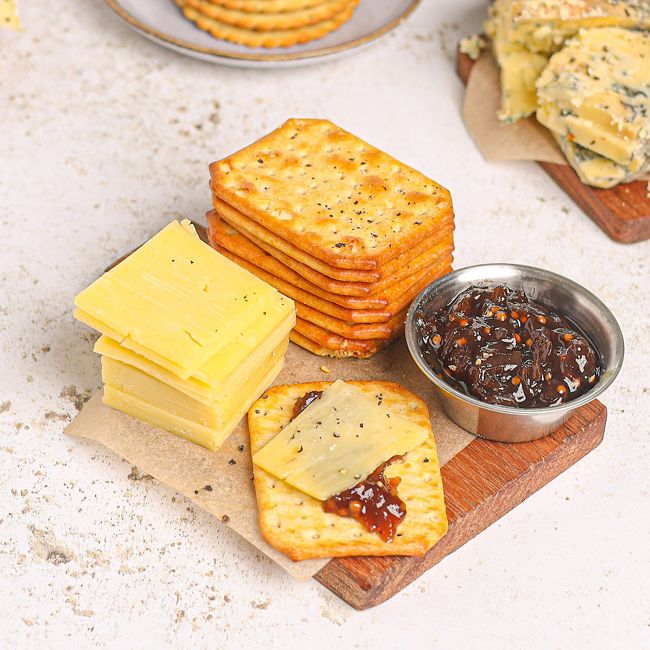 Crackers with Onion Jam & Cheddar