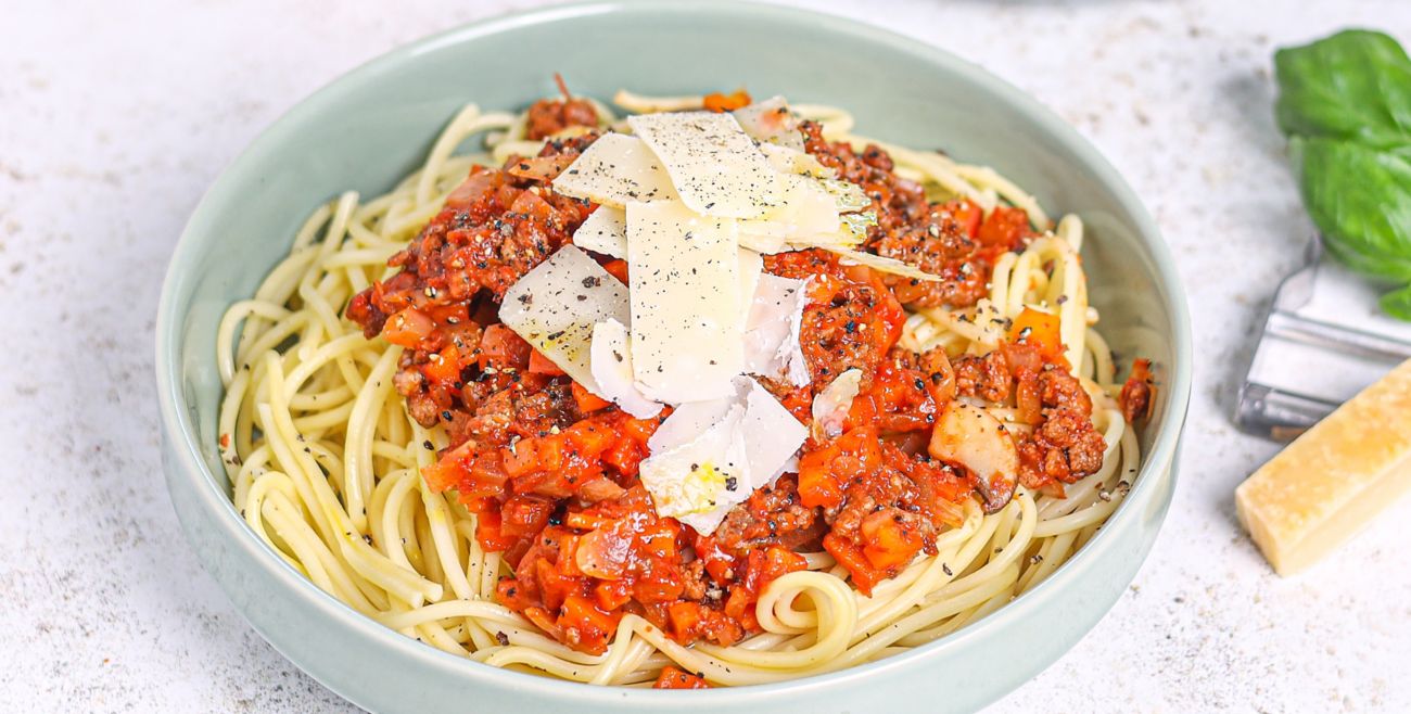 Hearty Spaghetti Bolognese Recipe Woolworths