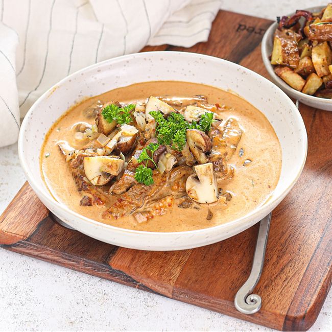 Spicy Beef Stroganoff with Cubed Potatoes in Garlic Butter
