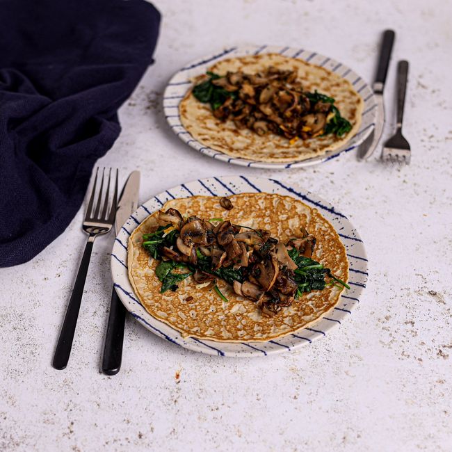 Spinach, Garlic & Mushroom Crêpe