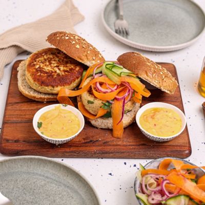 Thai Style Salmon Burger