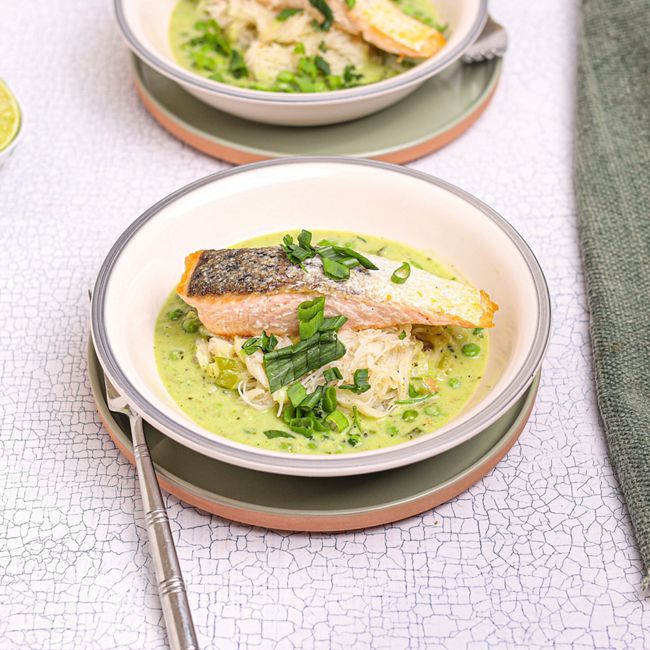 Salmon With Green Pea Curry & Rice Noodles