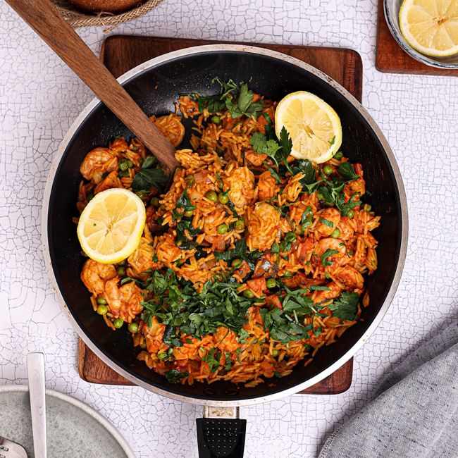 Quick Chicken & Prawn Paella