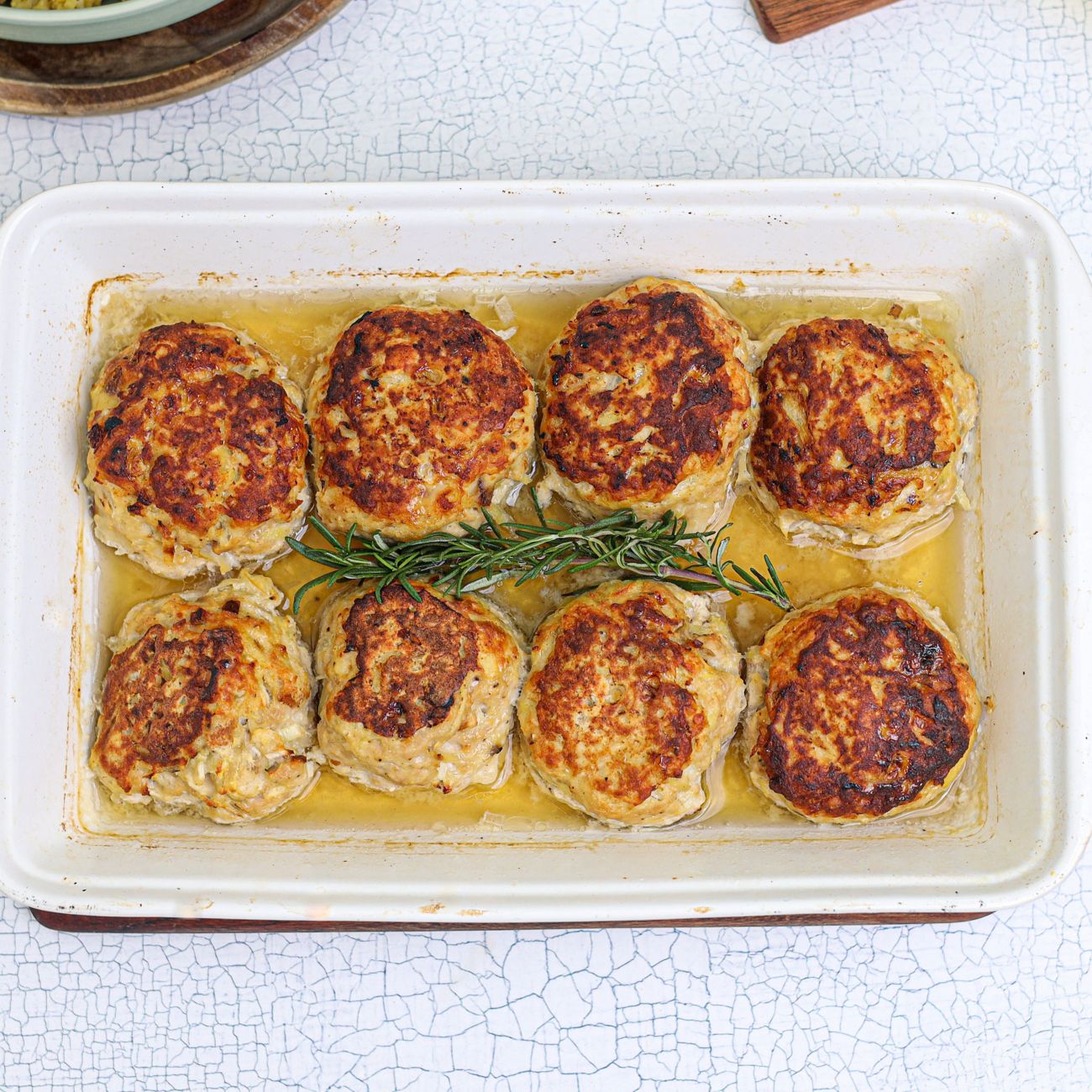 Juicy Pork Meatballs With Mashed Potatoes Recipe Woolworths