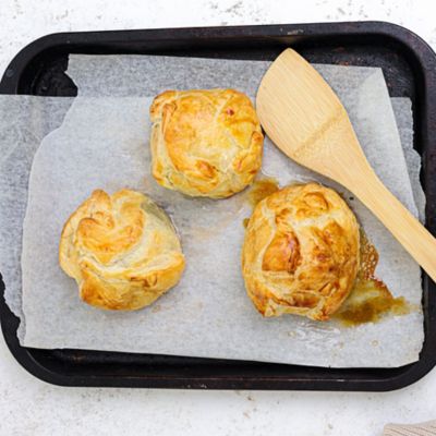 Apple in Puff Pastry