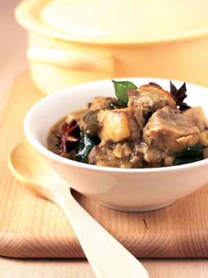 Aromatic Pork Belly Curry