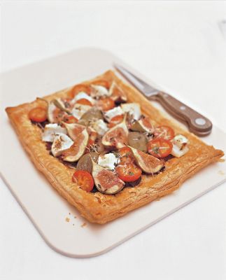 Fig, Goats' Cheese & Tapenade Tart