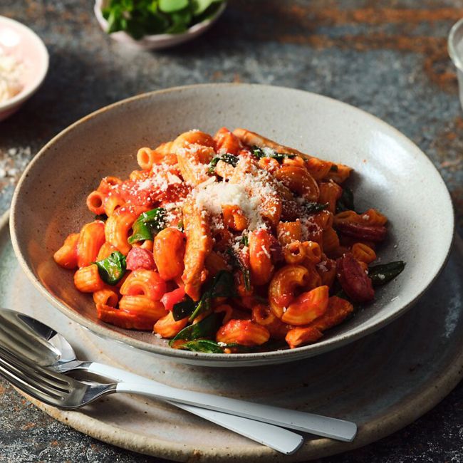 One Pan Chicken and Pasta