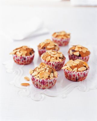 Blackcurrant & Almond Muffins