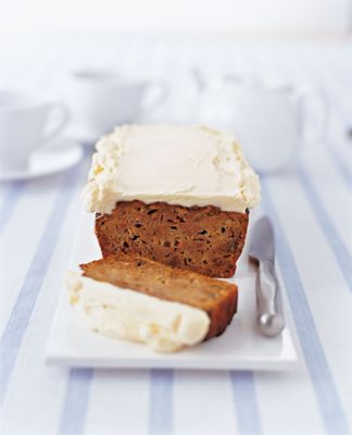 Moist Banana & Carrot Cake
