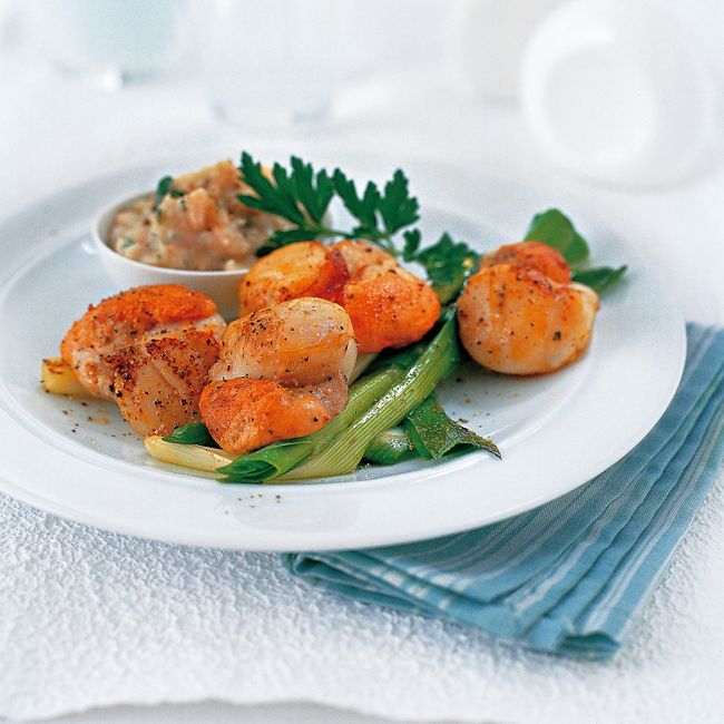 Scallops With White Bean Purée