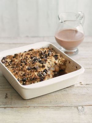 Pear & Chocolate Crumble