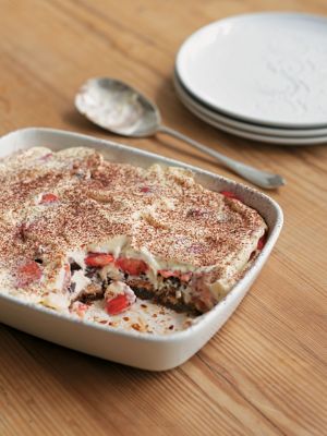 Quick Tiramisu With Strawberries