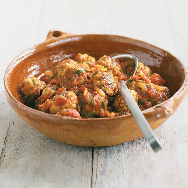 Turkey Meatballs In Rich Tomato & Herb Sauce
