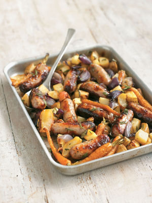 Tray-baked Sausages With Apples & Onions
