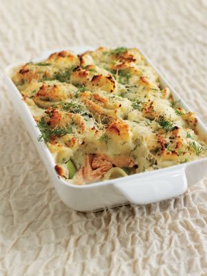 Salmon, Leek & Pea Pie With Dill Mash