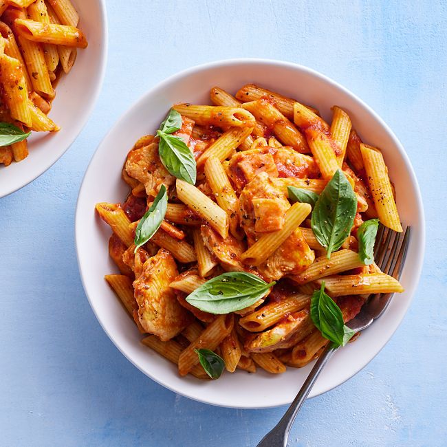 Easy Chicken & Bacon Pasta