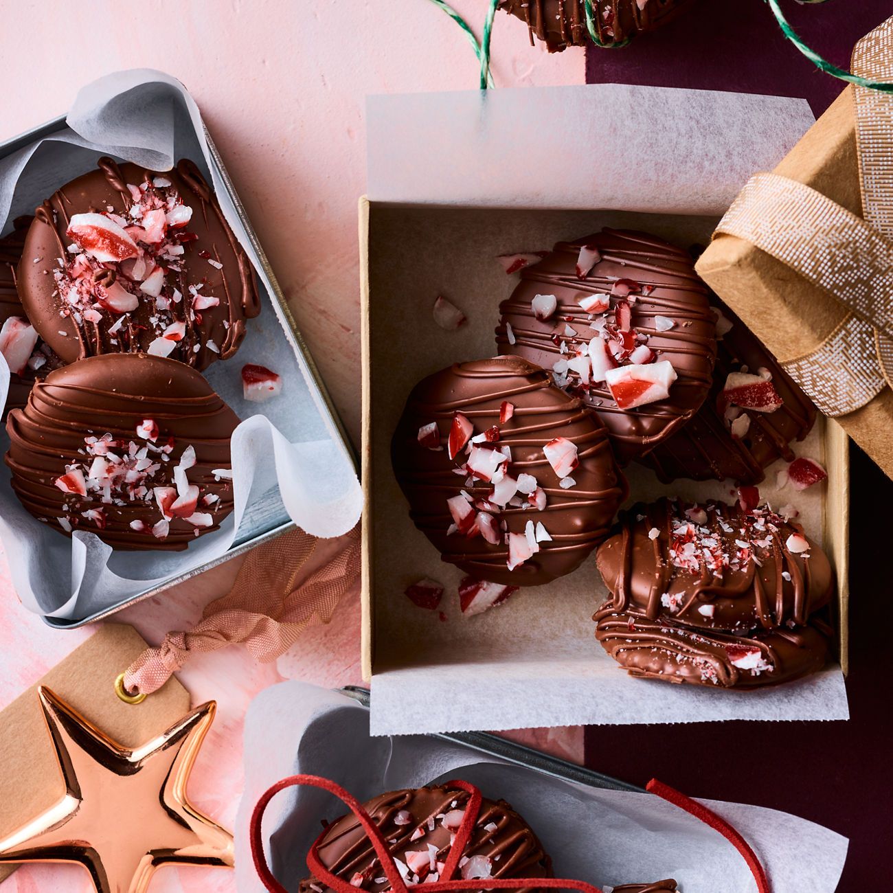 Candy cane crunch cookies