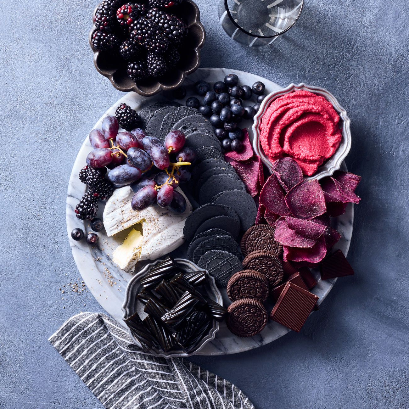 Platter of darkness