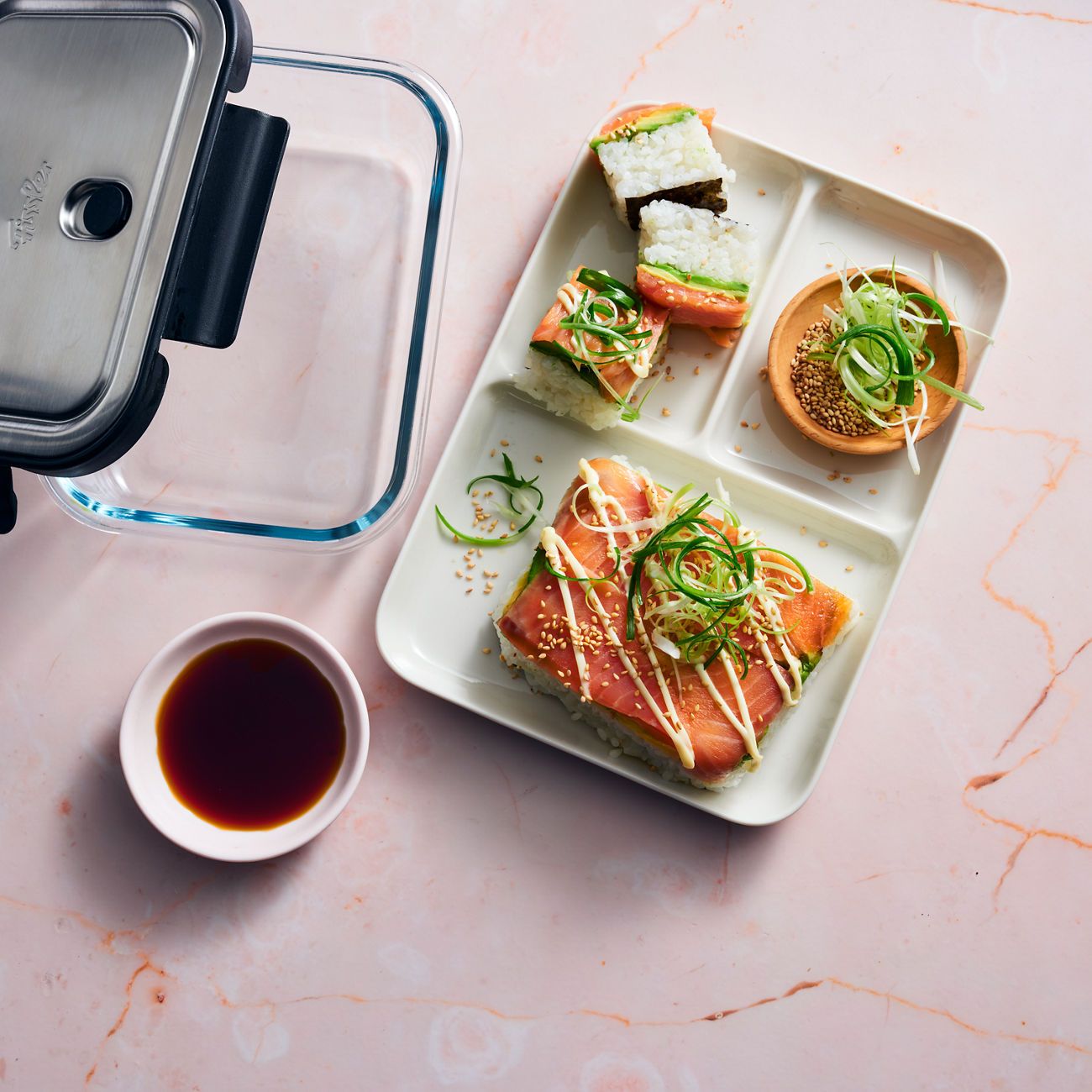 Salmon Sushi 
