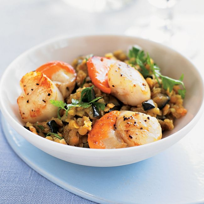 Scallops With Spiced Lentils