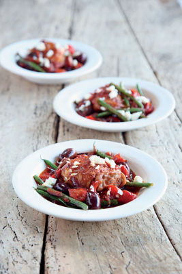 Greek-style Chicken Thighs With Olives & Green Beans