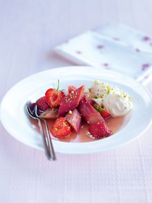 Rhubarb & Strawberry Salad