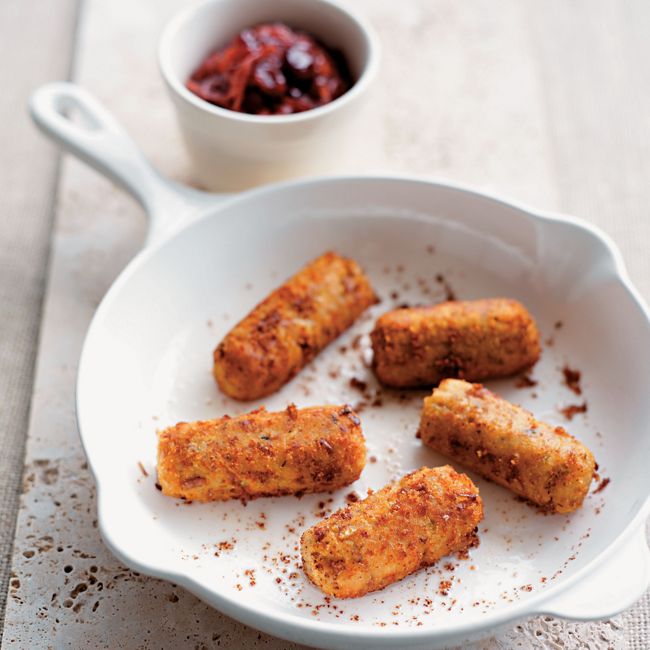 Leek & Thyme Sausages With Relish