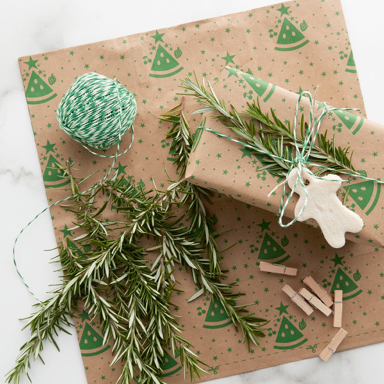 DIY gift wrapping