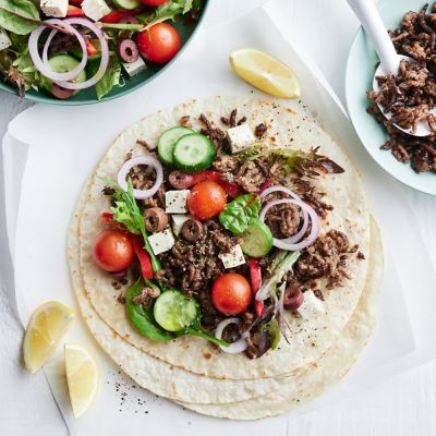 Quick Greek-style Beef Wraps