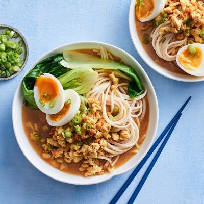 Quick Japanese Curry Udon Noodles