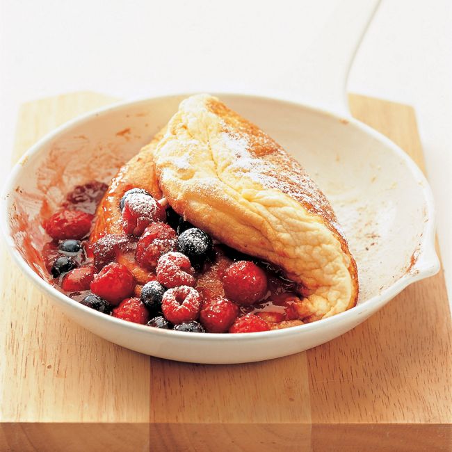 Soufflé Jam Omelette