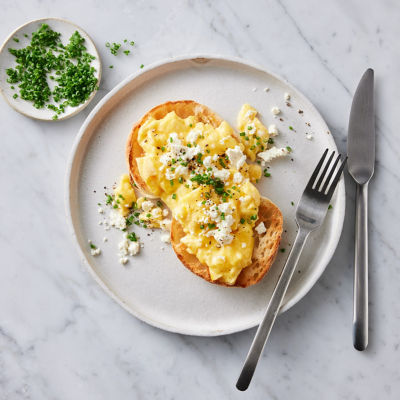 Scrambled Eggs with Feta & Chives