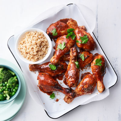 Smokey drumsticks with vegetable rice