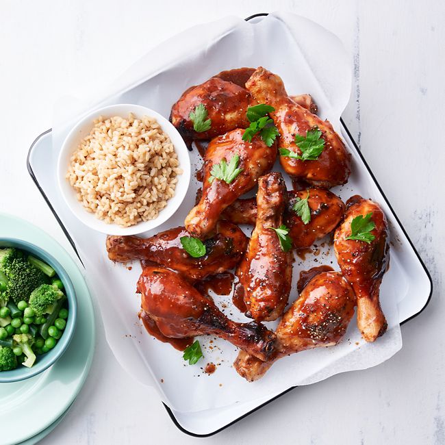 Smokey Drumsticks With Vegetable Rice