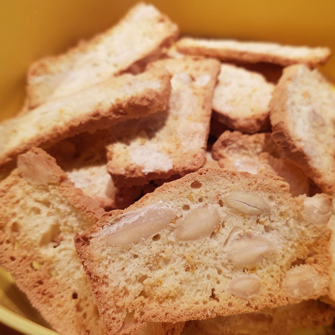 Zesty Almond Bread Biscuits