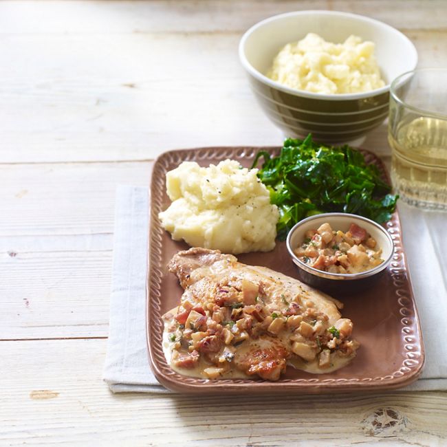 Pork Chops With Apple & Bacon Compote