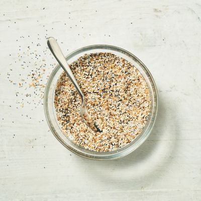 Best-ever bagel seasoning
